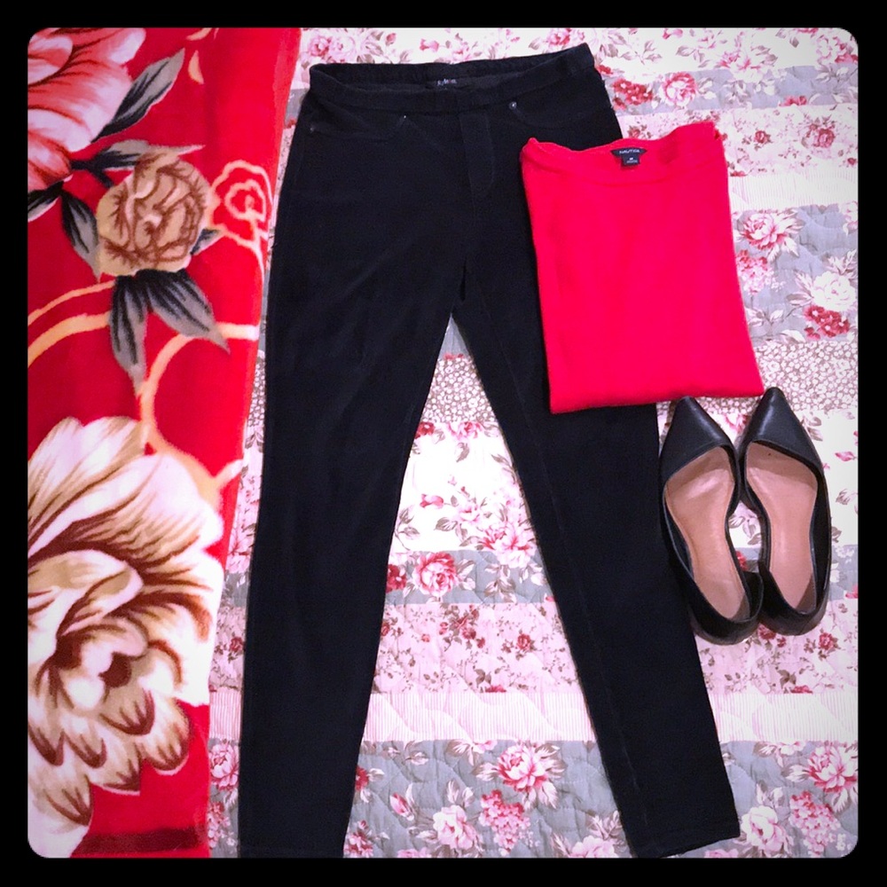 Women’s Style & Co Black Corduroy Leggings